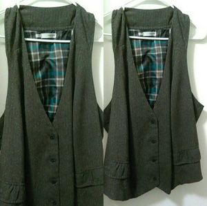 Plus size dressy vest